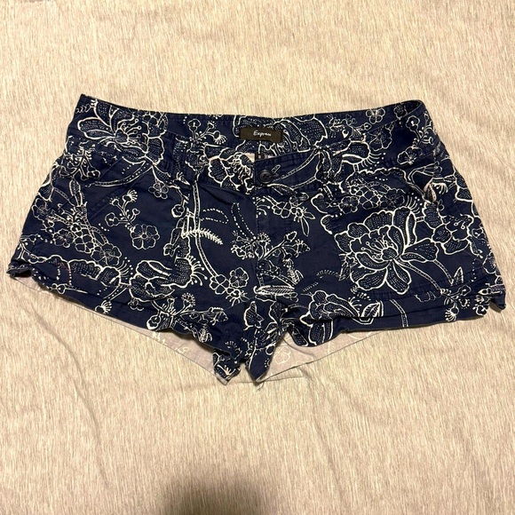 Express shorts size 8 - Picture 1 of 7